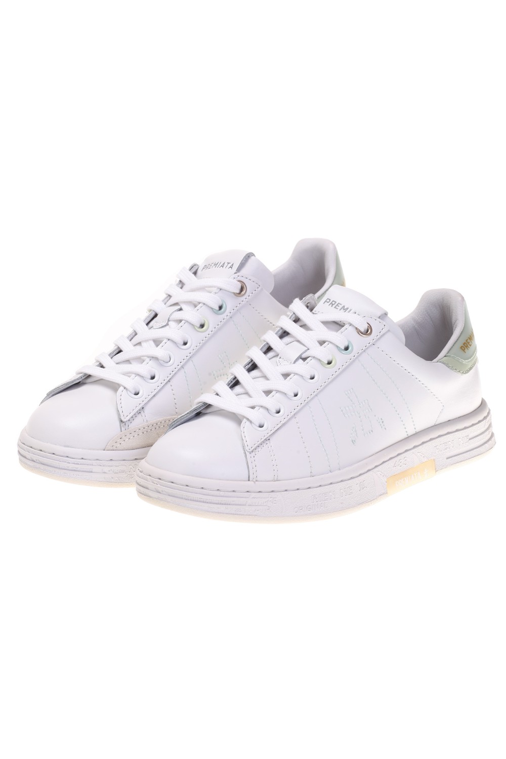 shop PREMIATA Saldi Scarpa: Premiata sneakers "Russelld 6264".
Pelle bianca, occhielli colorati e bi-materiale sul topponcino firmato PREMIATA. 
Altezza Suola 3 cm.
Fusbet interno 24,3 cm.
Composizione Suola: 95% Gomma 5% TPU
Composizione Tomaia: 95% Pelle di vitello 5% PU
Composizione Fodera: 100% Pelle di capra
Fabbricato in Vietnam.. RUSSELLD-6264 number 5618257